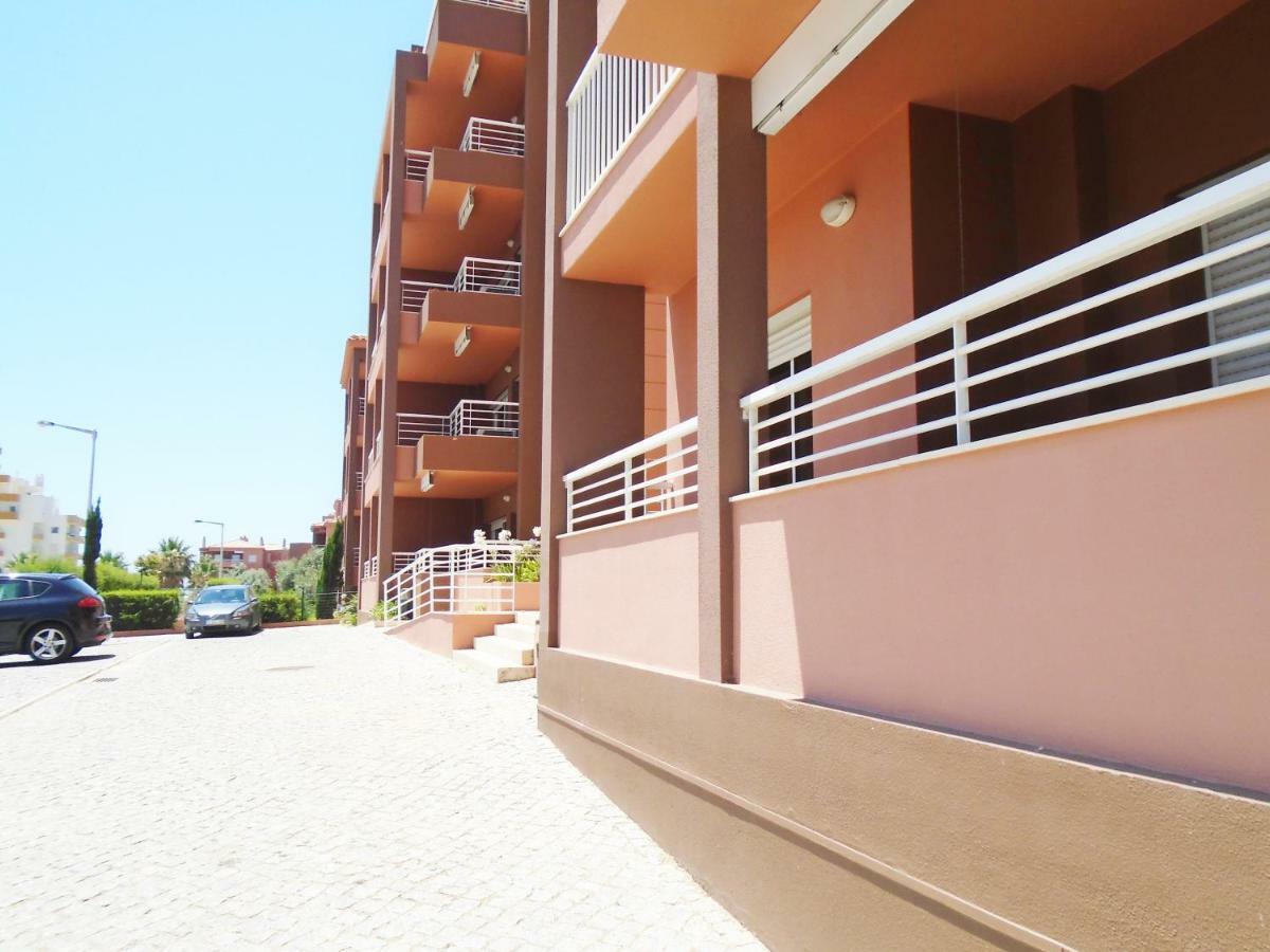 Beautiful Apartment Litoralmar Portimao Bagian luar foto