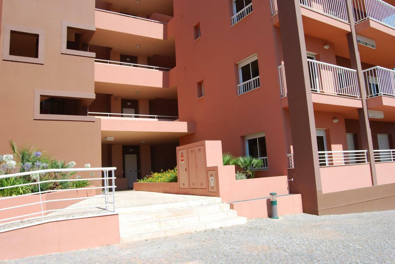 Beautiful Apartment Litoralmar Portimao Bagian luar foto