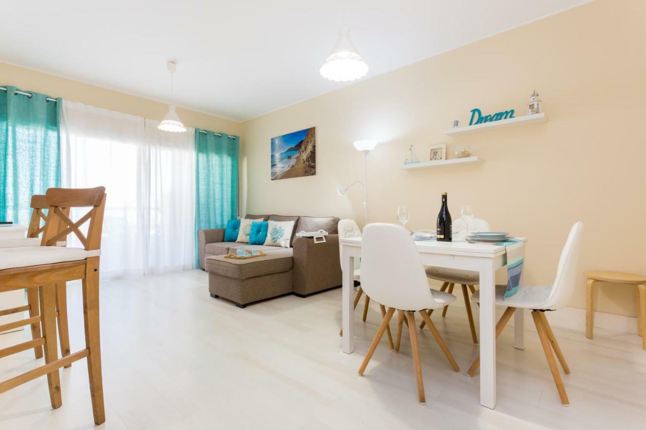 Beautiful Apartment Litoralmar Portimao Bagian luar foto