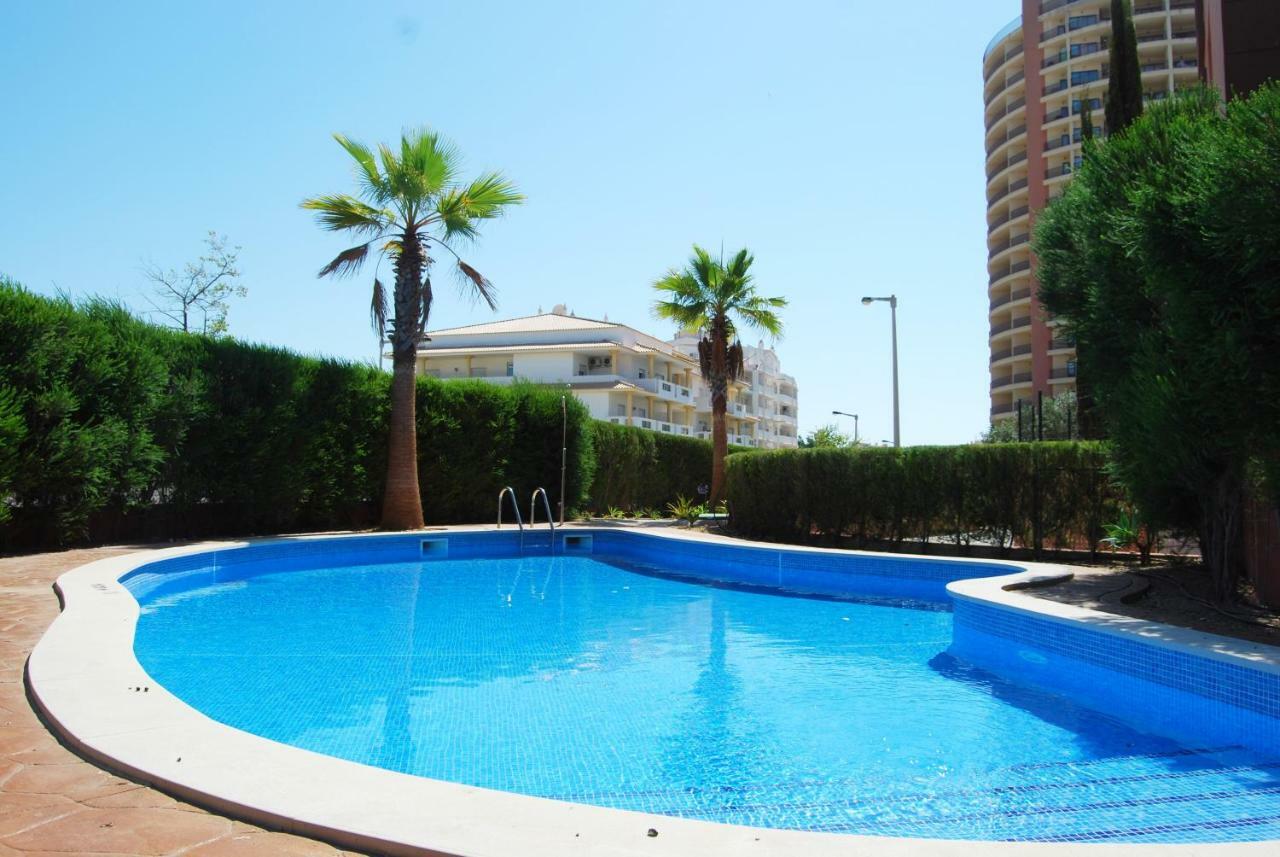 Beautiful Apartment Litoralmar Portimao Bagian luar foto
