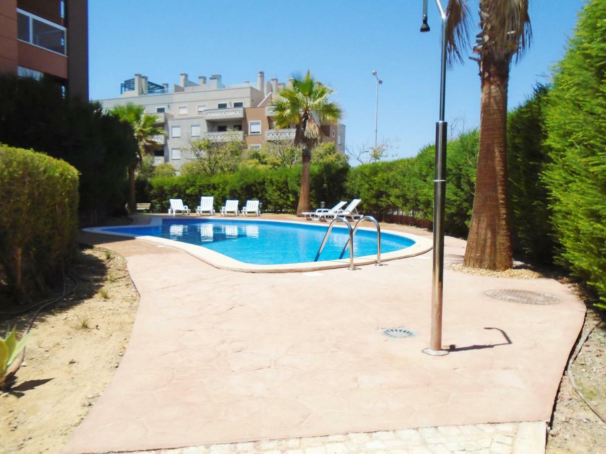 Beautiful Apartment Litoralmar Portimao Bagian luar foto